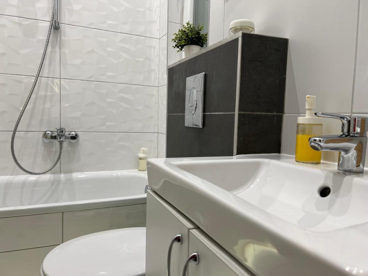 N38 Apartments By Small Home Budapest Ngoại thất bức ảnh