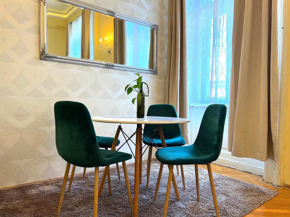 N38 Apartments By Small Home Budapest Ngoại thất bức ảnh